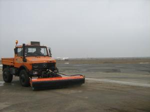 PERII DE MATURAT PENTRU AEROPORT