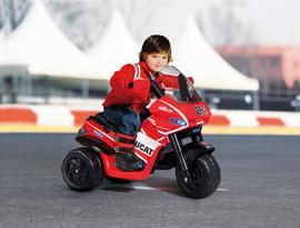 Motocicleta electrica pentru copii Ducati Desmosedici - 9LED0916