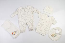 Set hainute pentru bebelusi - BBN1159