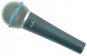 Microfon cu fir vocal Beta 58A
