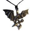 Medalion dragon cu sabie in gheare uk