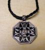 Medalion hexagonal yin yang cross
