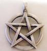 Medalion pentagrama in refief (cjl) - cu virful in