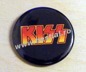 Insigna KISS Logo rosu (VKG)
