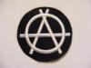 Anarchy rotund logo alb