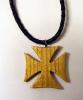 Medalion de lemn cu snur de piele Iron Cross