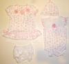 Costumas bebe - floricele roz - Haine Bebelusi