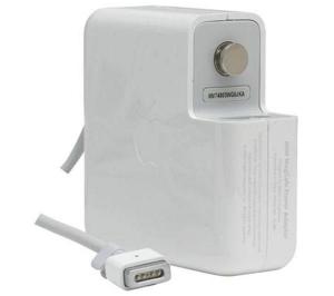 Apple MagSafe Power Adapter - 60W (MacBook and 13&quot; MacBook Pro), Apple mc461z/a