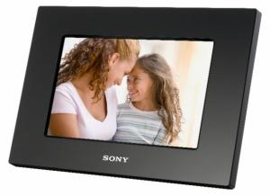Rama foto digitala Sony DPF-A710, 7&quot; LED , 480 x 234, 128MB, Compatibil MS/MS Duo/MMC/SD/SDHC, USB, black