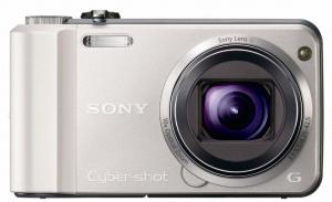 Camera digitala Sony H70 Silver + Card 4GB + Geanta LCS-BDG, 16.1MP CCD, 10x, 3.0&quot;, BIONZ proc, MSDuo/ProDuo, SD/SDHC