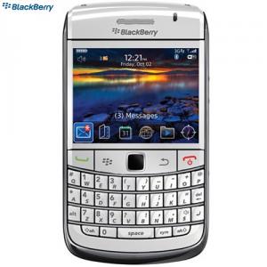 Blackberry bold 9700 white