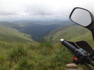 Inchirieri ATV, excursii montane cu ATV 4x4, safari cu ATV