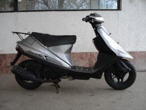 Suzuki Address V100