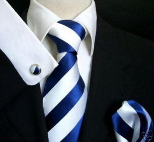 Set cravata, butoni si batista din matase 100% bleumarin cu alb Vincenzio Valente