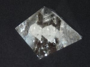 Piramida quartz transparent de cea mai buna calitate