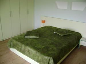 Dormitor mansarda 2