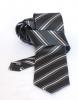 Cravata neagra cu dungi gri si albe