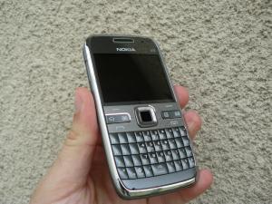 Nokia E72 Metal Grey Navigation Edition