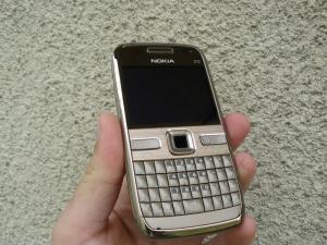 Nokia e72 topaz brown