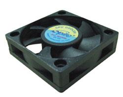 Cooler carcasa / Cpu,  40x40x10mm 12V DC Fan Sleeve bearing,  3 pin cable,  3500RPM Middle Speed
