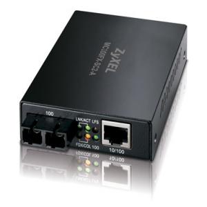 ZyXEL 91-010-142001B,  100TX (RJ-45) to 100FX (ST) Fast Ethernet MM media converter