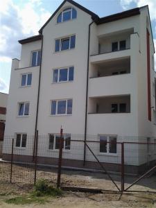 Vanzare Apartamente Haliu Bragadiru GLX7307118