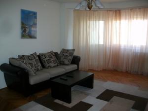 Inchiriere Apartamente Decebal Bucuresti GLX820440