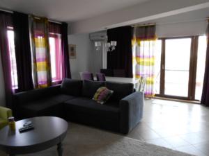 Inchiriere Apartamente 1 Mai Bucuresti GLX880855