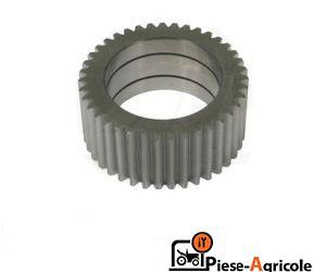 04424488 Pinion 56/82 x 37 - Z39