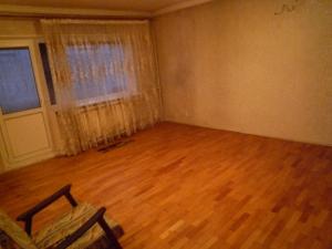 Vanzare apartament.cu 4 camere in zona Aviatiei-Str.Smaranda Braescu