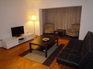 Inchiriez apartament cu 2 camere in Aviatiei-Smaranda Braescu