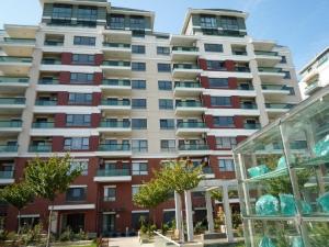 Vanzare apartament 3 camere Complexul rezidential Emerald-Tei,duplex P+1/8,sup.constr.130mp