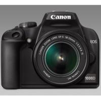Canon EOS 1000D + EF-S 18-55 IS 10 Mpix CMOS, 6,35cm LCD, LiveView