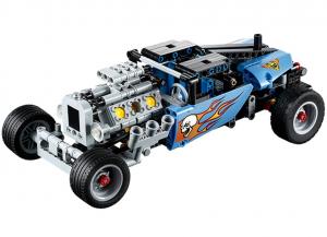 Masina tunata - LEGO