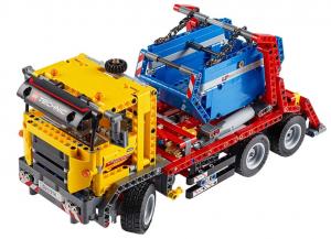 Camion cu container - LEGO