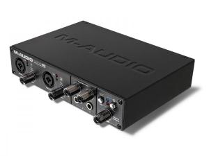 Interfata audio firewire