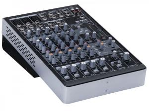 Mixer analog Onyx 820i