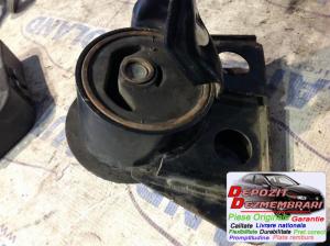 Tampon motor 2.2 D 4x4 nissan x-trail (t30)