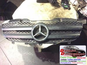 Grila intre faruri  mercedes-benz sprinter 3,5-t bus (906)