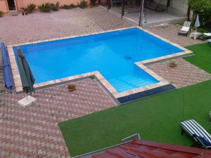 Piscine prefabricate import germania,piscine din beton placate cu liner