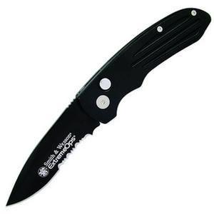 Briceag Smith & Wesson Extreme Ops Black Serrated