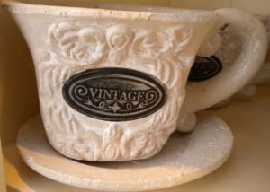 Masca decorativa ceainic "vintage" gri d. 16.2cm tot. h. 27cm