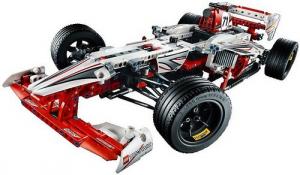 Masina de curse de Marele Premiu din seria Lego Tehnic