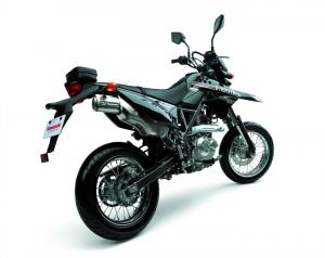 Motocicleta Kawasaki D-Tracker 125 motorvip - MKD74257
