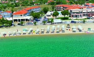 Revelion 2009 - 2010 Grecia Halkidiki Sithonia Hotel Toroni Blue Sea 3* / demipensiune