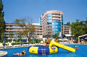 Vara Litoral Bulgaria Nisipurile de Aur Hotel Lilia 4* - demipensiune / supliment all inclusive light