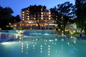 Paste 2011 Bulgaria Nisipurile de Aur Hotel Kristal 4* - All Inclusive