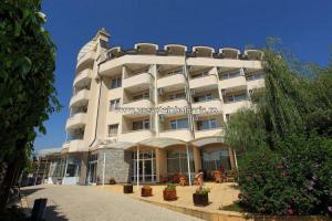 Vara 2011 Bulgaria Konstantin &amp; Elena Hotel Aurora 4* - all inclusive