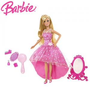 Papusa Barbie in Haine de Petrecere