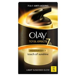 Crema Olay Total Effects 7in1 Moisturiser + Touch of Sunshine SPF 15 - 37ml